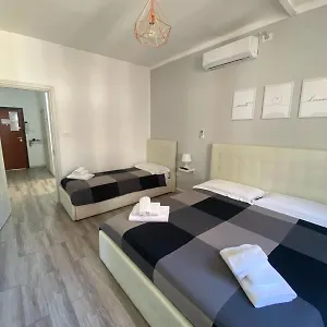 Newhouse 336 Apartament Bari